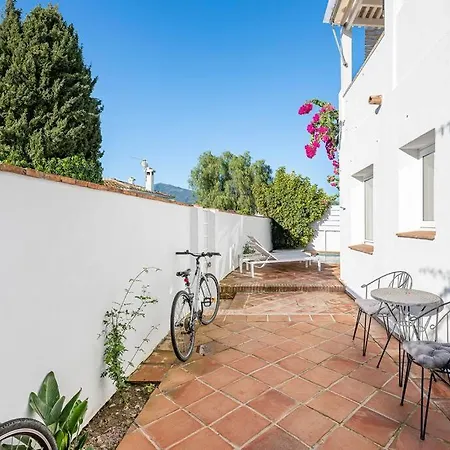 בית נופש Spacious House With 3 Bedrooms And Private Pool *